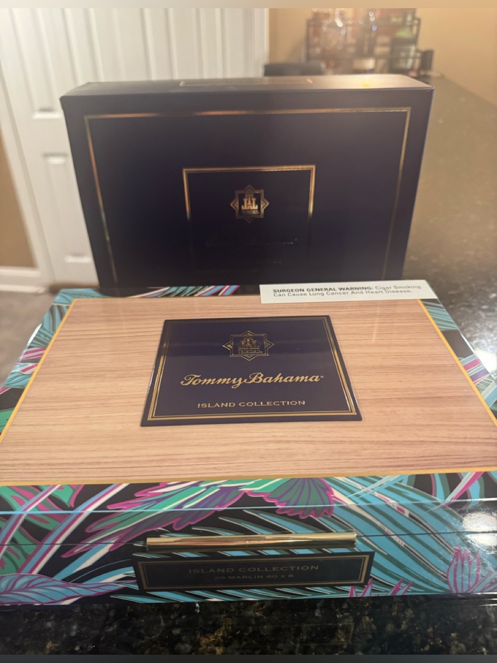 The Tommy Bahama Island Collection Trinidad empty cigar box/humidor - empty box